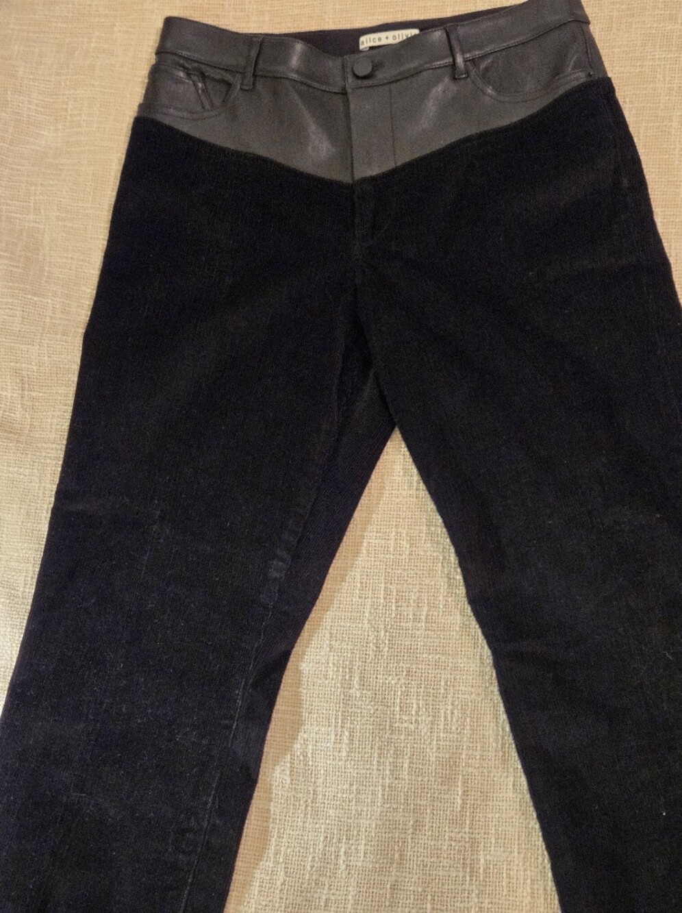 Lamb Skin & Corduroy By Alice & Olivia -Black Cropped Pants